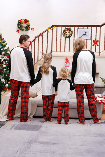 Pijama navideño familiar a cuadros de manga larga